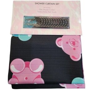 Betsey Johnson Shower Curtain Set Jelly Gummy Bear Black Hooks 12 Hooks Set